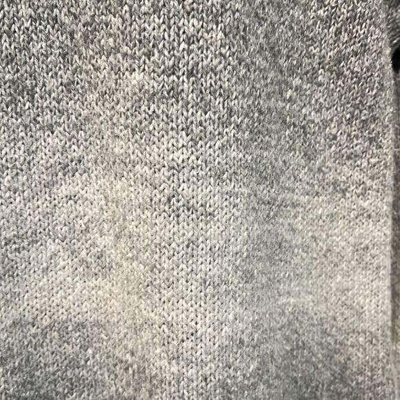 ‎Chaps Grey Two Toned Turtleneck Sweater Size M - Picture 6 of 11